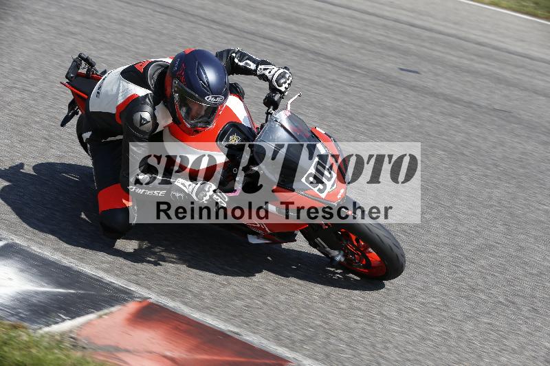 /45 10.08.2025 Plüss Moto Sport ADR/Einsteiger/90